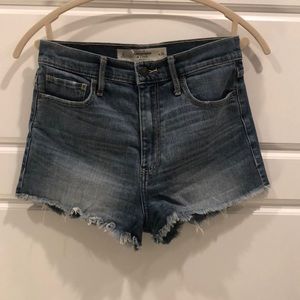 Abercrombie & Fitch Jean Short